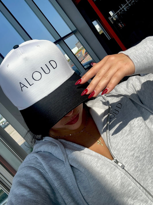 Aloud Hat